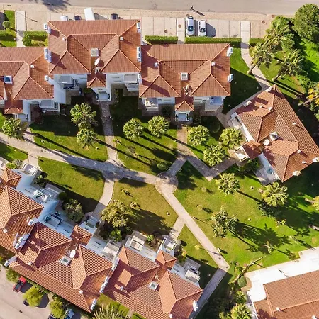 T2 Oasis Parque, Piscinas, Jacuzzi E Tenis! アパート