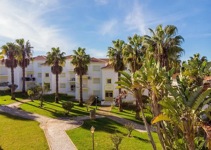 T2 Oasis Parque, Piscinas, Jacuzzi E Tenis! 波尔蒂芒